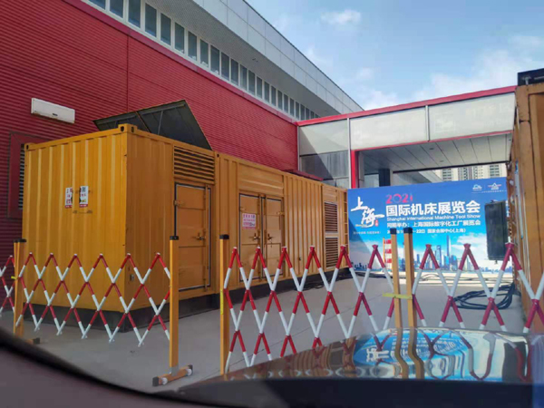 平定出租发电机-柴油发电机和汽油发电机哪个更好一些？