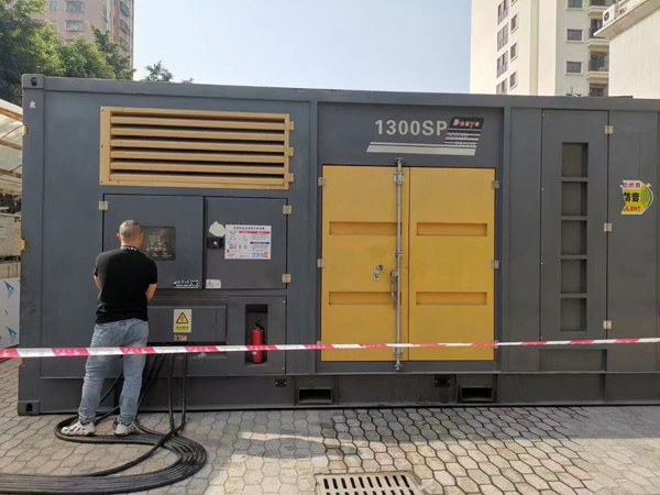 平定500KW发电机组冬季应该配多大的启动电瓶？
