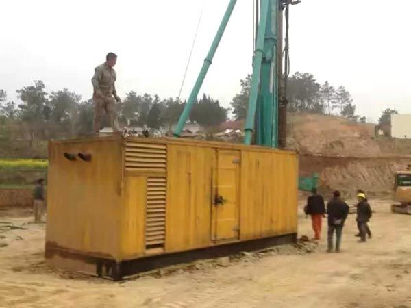 平定如何判断水冷式机油散热器密封件是否需要更换?