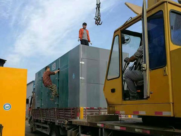 平定更换水冷式机油散热器密封件的操作流程是怎样的?